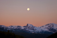 Harvest Full Moonset, Morning, Roosevelt National Forest, Boulder, CO